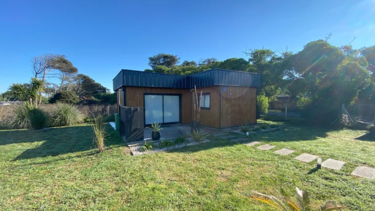 Vivienda unifamiliar en steel frame en Barrio Los Lobos, Mar del Plata — obra Lobos 1 de Kualdry (2)